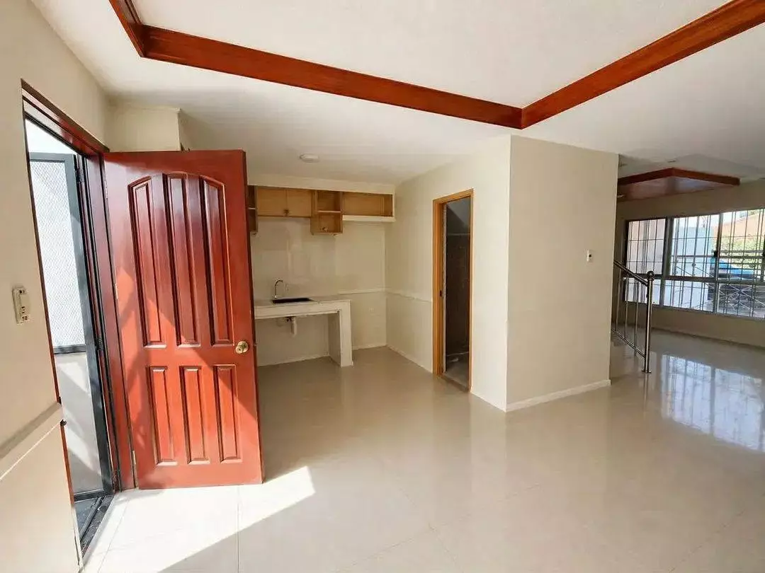 For Sale: 3BR Townhouse in Basak Pardo, Cebu City — 140 sqm — Townhouse in Cebu City, Cebu, 6000 — Photo 3