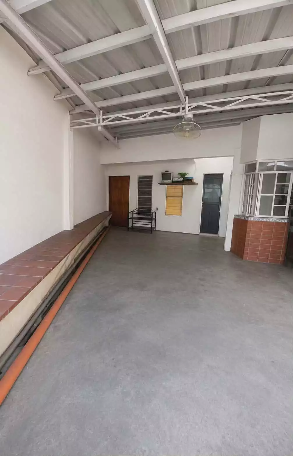 For Sale: 6BR House Apartment in Santa Cruz, Naga City — 150 sqm
