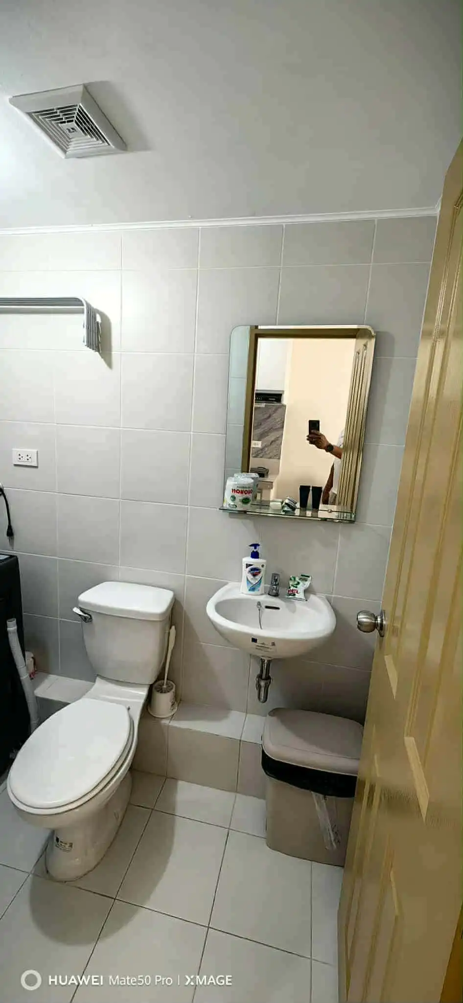 Sacrifice Sale for Studio Unit in Marina Spatial Dumaguete — Studio in Bantayan, Dumaguete City, Negros Oriental — Photo 3