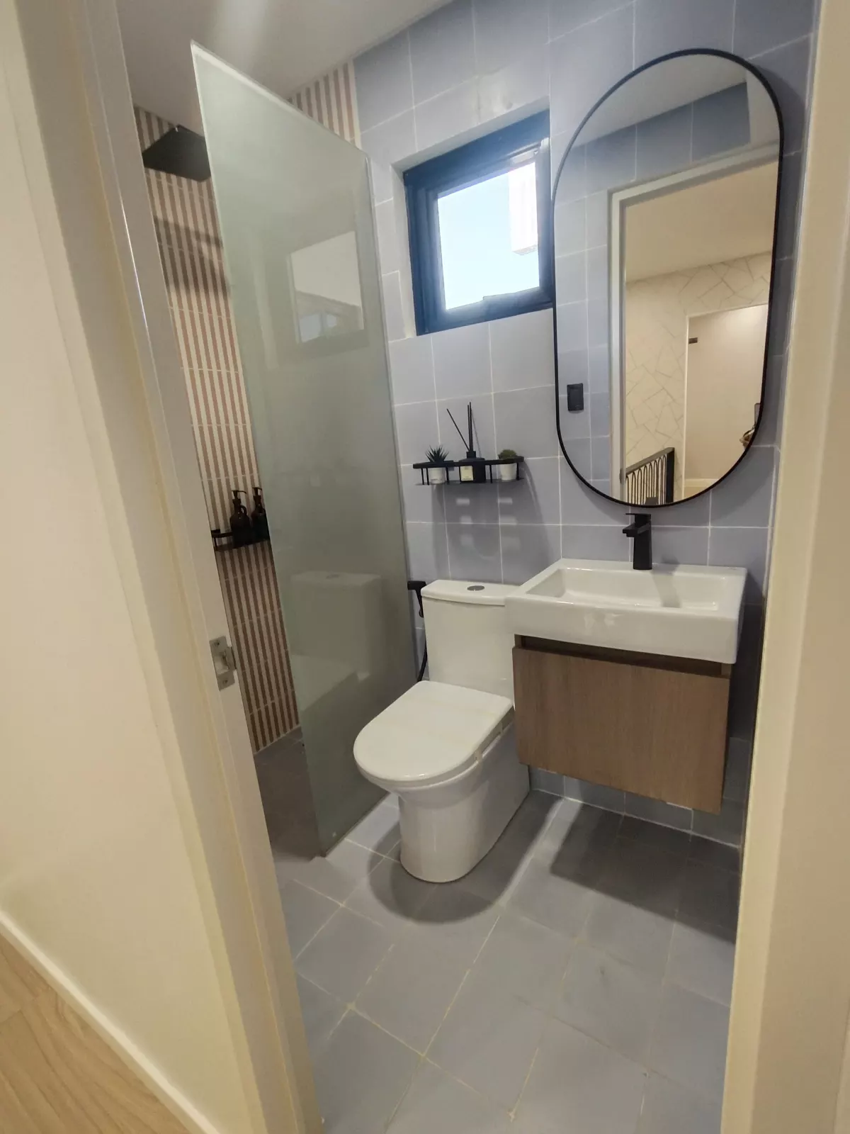 Open photo 12 of 15 — For Sale: 2BR Townhouse in Atlu-Bola, Mabalacat — 66 sqm 1 Carport
