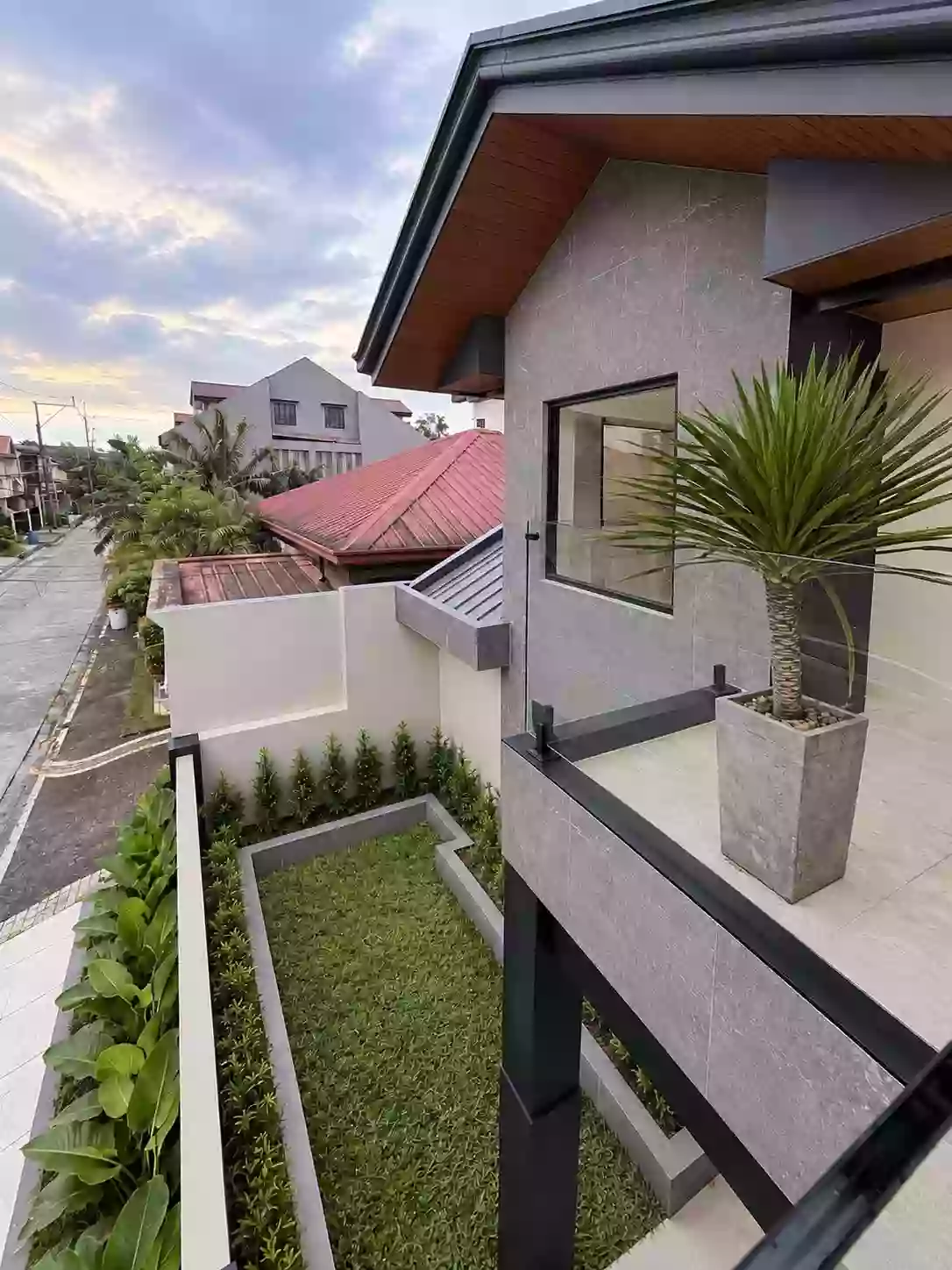 For Sale: 4BR House and Lot in Santa Ana, Taytay — 300 sqm — House and Lot in Taytay, Rizal, 1920 — Photo 3