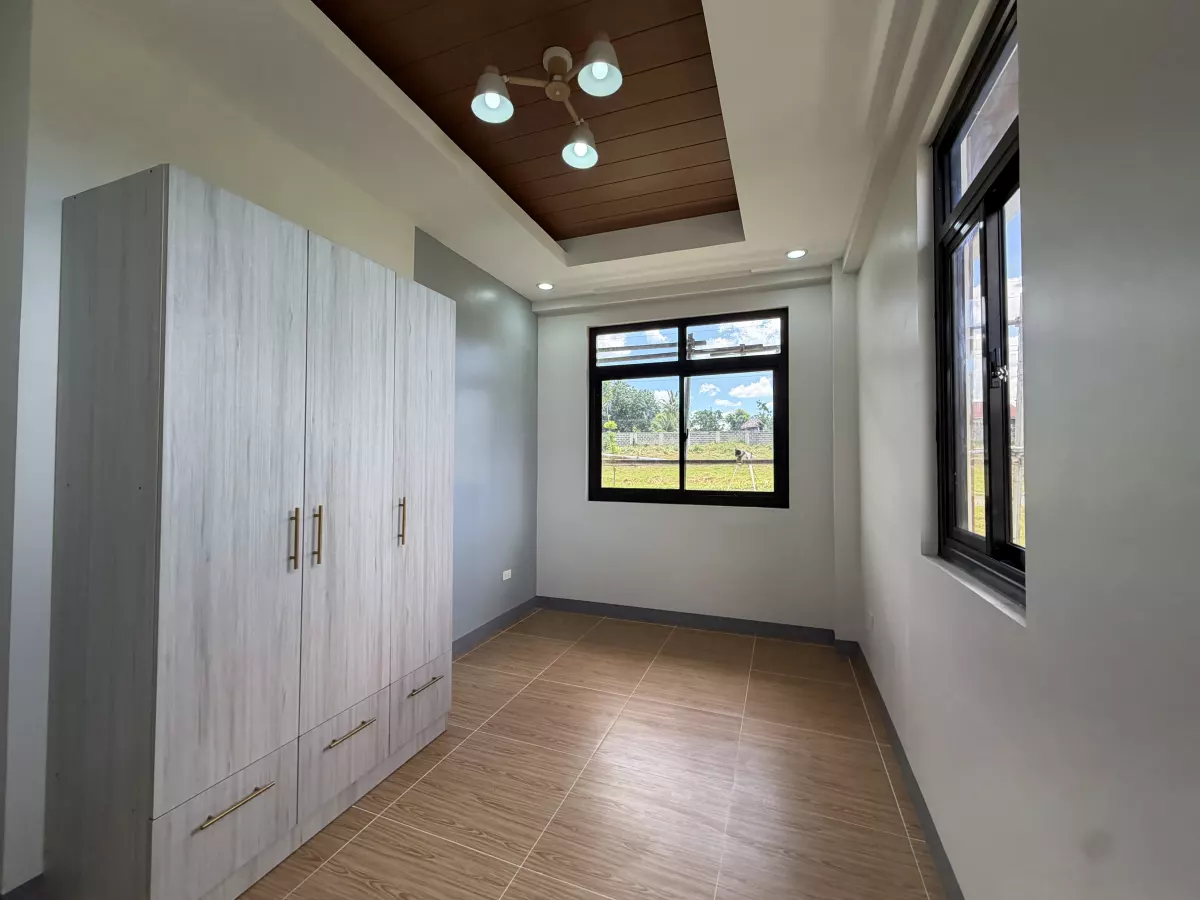 Open photo 11 of 14 — FOR SALE! 5BEDROOM MODERN BRAND NEW - FRONT OF STA LUCIA MALL AND DAVAO INTERNATIONAL AIRPORT