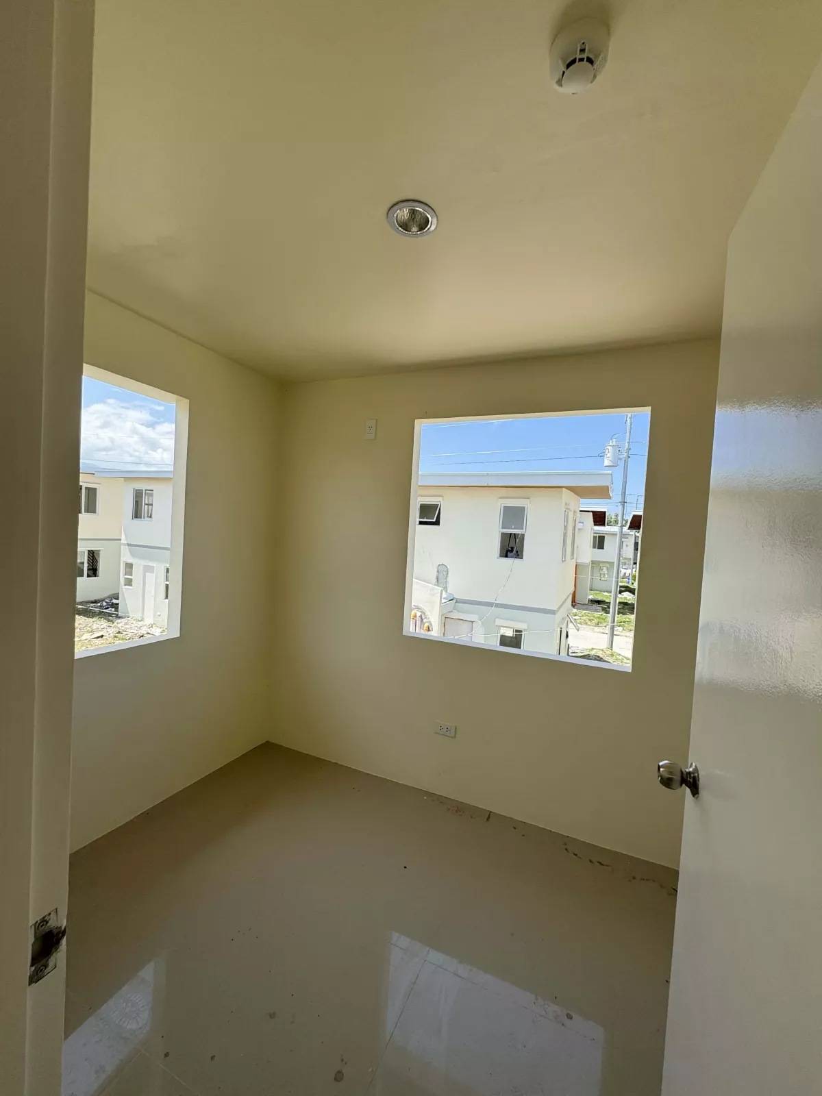 Open photo 11 of 12 — For Assume Single Detached Unit at Casa Mira Homes Dumaguete