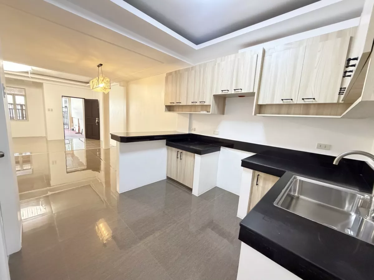 Open photo 22 of 30 — For Sale: 4BR House and Lot in Better Living, Paranaque City