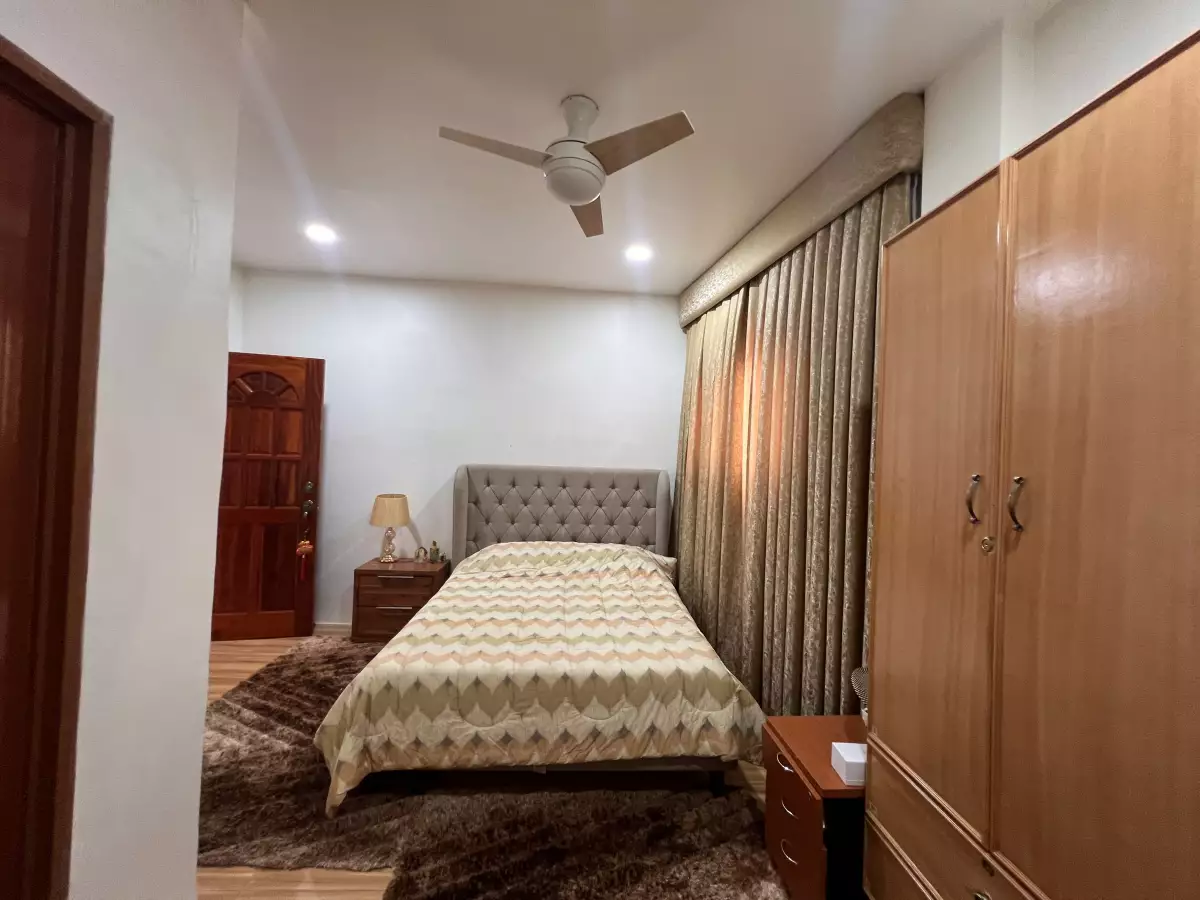 Open photo 28 of 38 — For Sale: 5BR House and Lot in Bankal, Lapu-lapu City — 101 sqm