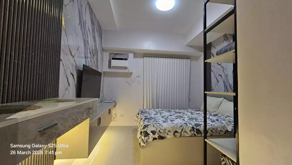 For Rent: Studio Condo in Casa Mira Towers, Mandaue City — 24 sqm — Studio in Alang-alang, Mandaue City, Cebu — Photo 2