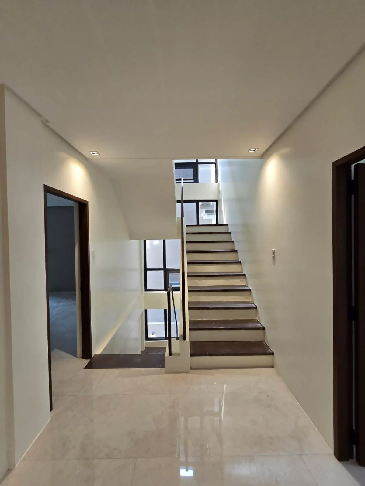 Open photo 13 of 17 — For Sale: 6BR House and Lot in Sauyo, Quezon City — 380 sqm