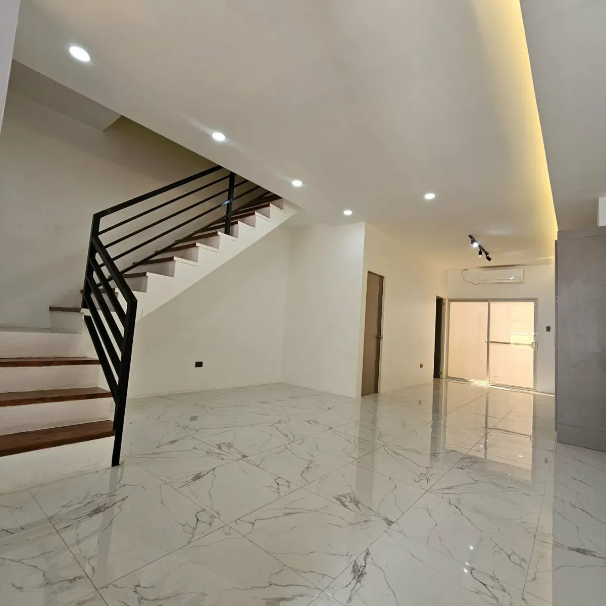 Open photo 12 of 12 — For Sale: 4BR Townhouse in Lahug, Cebu City — 152 sqm 2-Car Garage