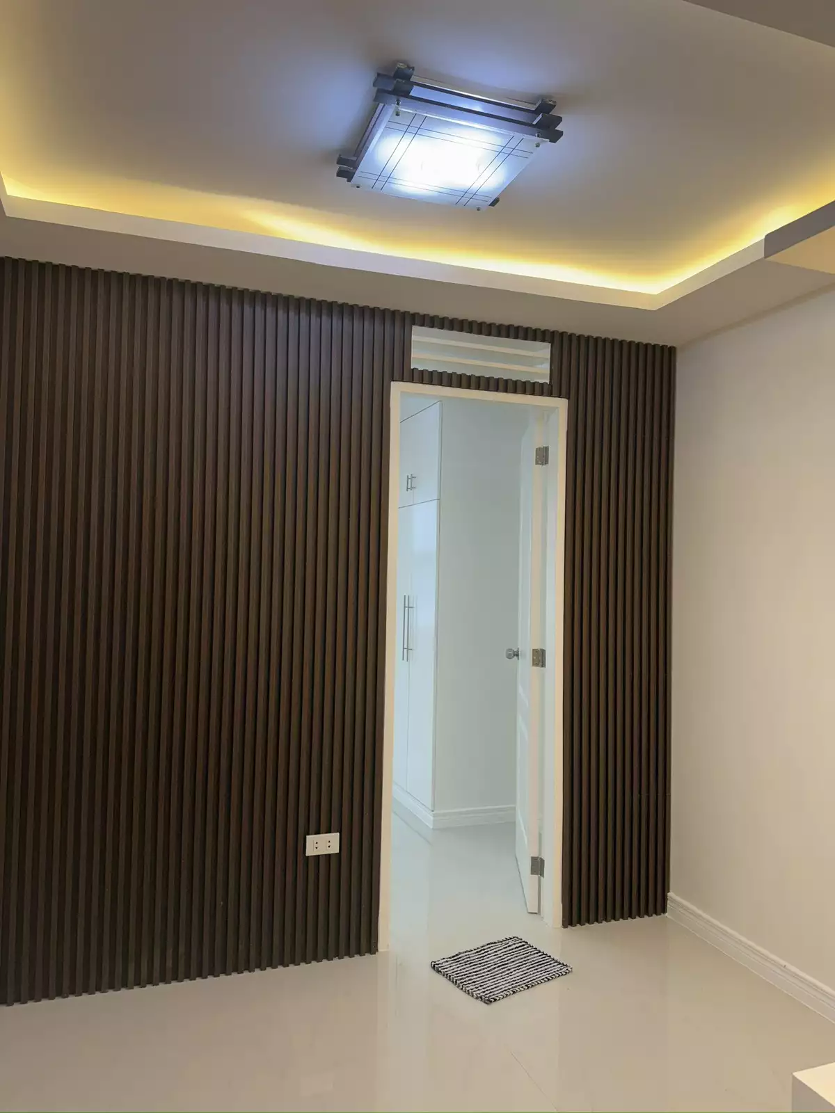 FOR SALE: Victoria De Manila 1 1BR Condo in Malate, Manila City — 1 Bedroom in Metro Manila, 1004, Philippines — Photo 4