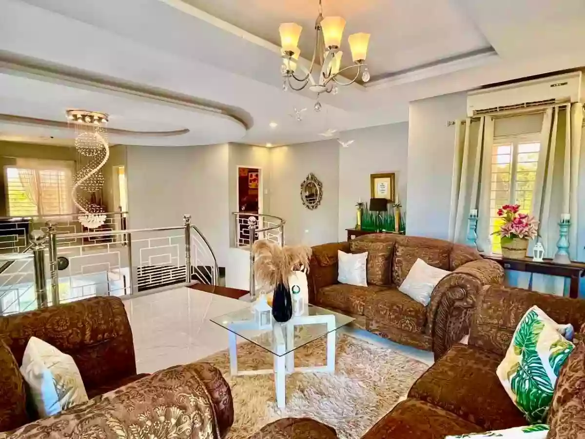 Private Resort House and Lot for Sale in Cupang Proper, Balanga City — Investors — House and Lot in Balanga City, Cupang Proper, Balanga City — Photo 2
