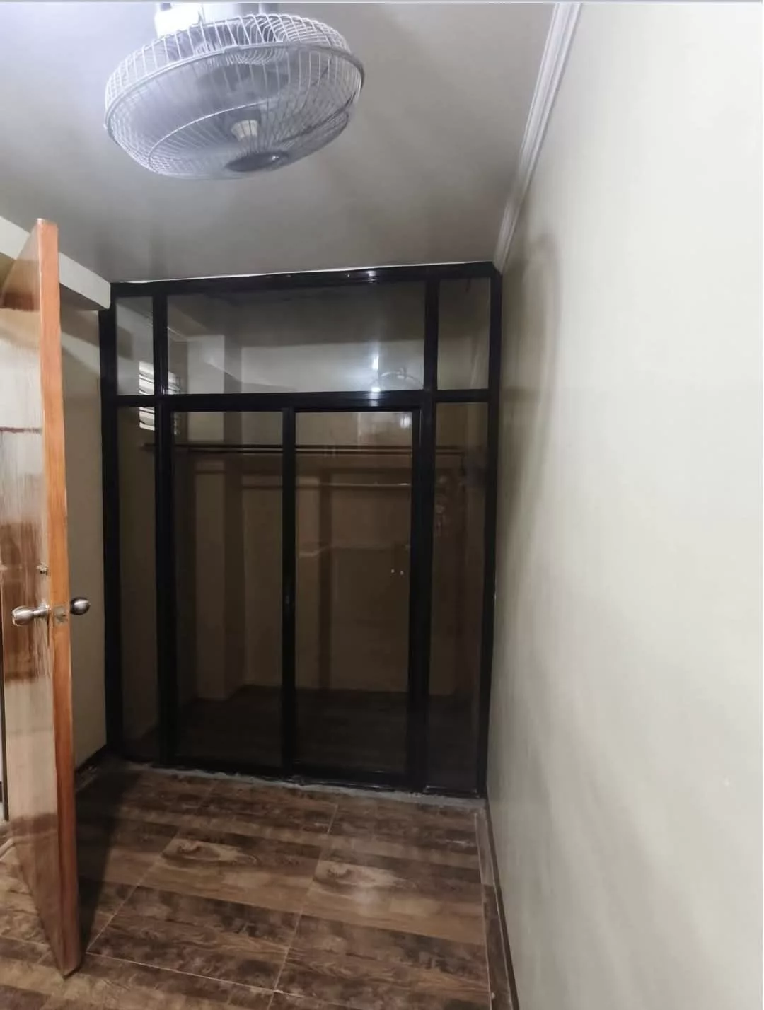 Open photo 14 of 16 — FOR RENT TOWNHOUSE WITH 2 BR IN PORTVILLE MACTAN