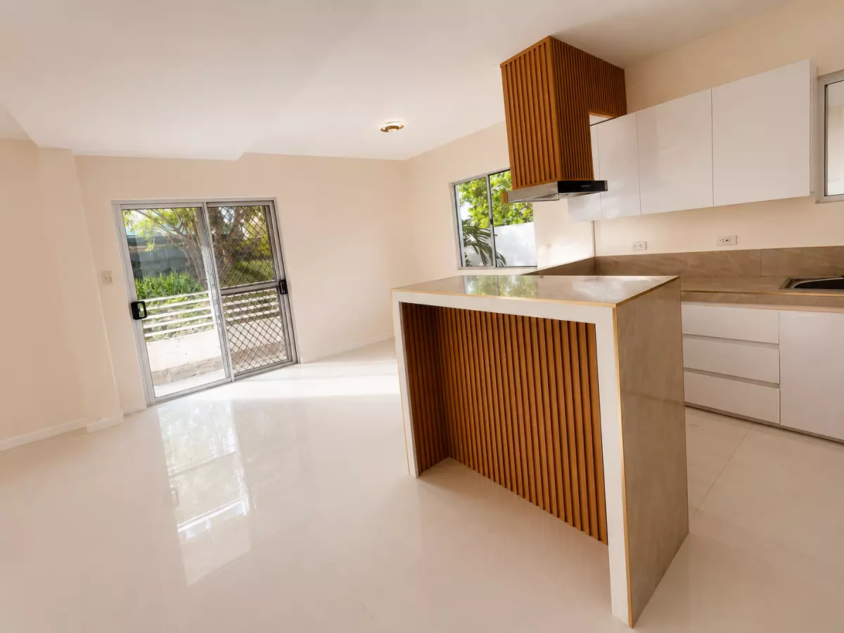 Newly Renovated 4BR House and Lot for Sale in Ridgeview Estates Nuvali, Canlubang, Laguna — House and Lot in Canlubang, Calamba, Laguna — Photo 4