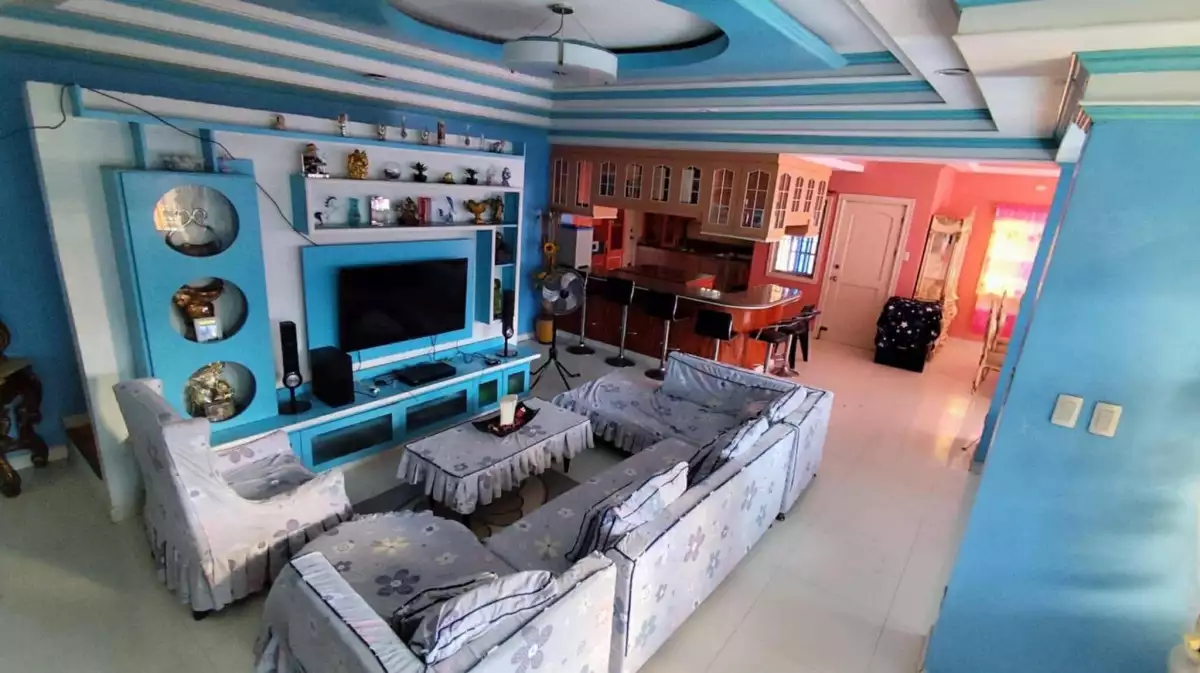 ELEGANT HOUSE AND LOT FOR SALE. — House and Lot in San Isidro, Lubao, Pampanga — Photo 4