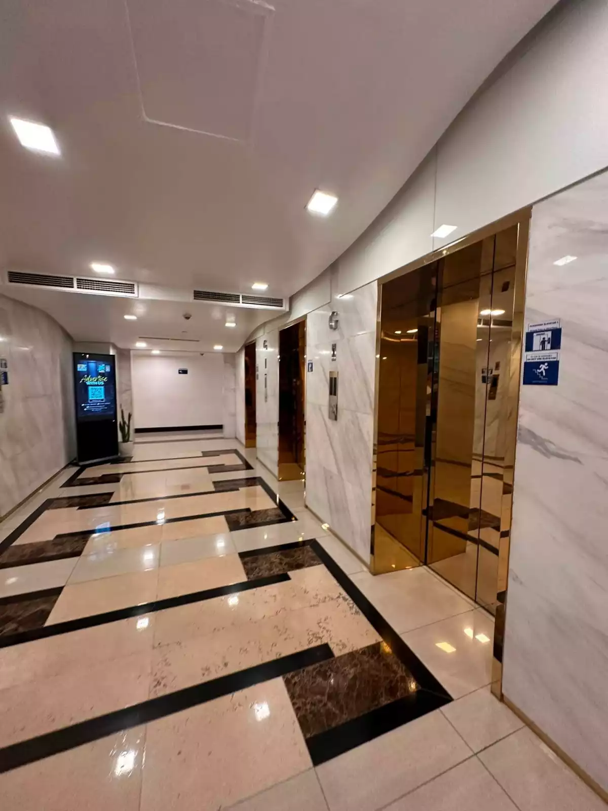Open photo 14 of 28 — For Lease: 1BR Corner Unit with Balcony in Makati CBD Fully Furnished
