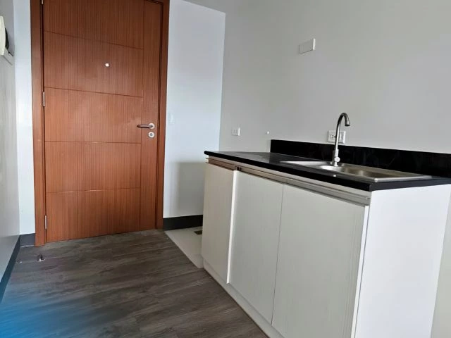 For Sale: Studio Condo in Guadalupe, Cebu City — Studio in Cebu City, Cebu, 6000 — Photo 5