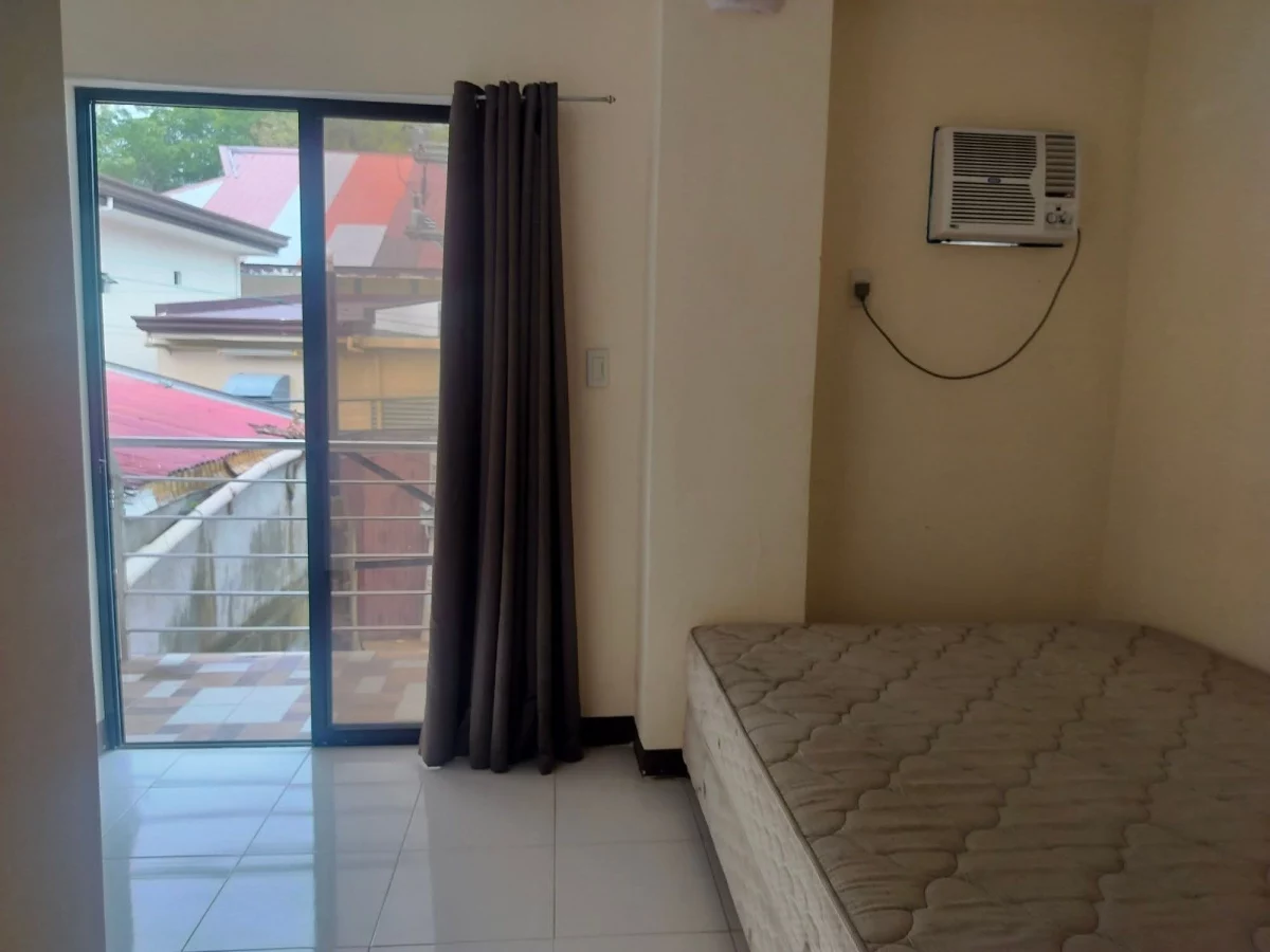 Open photo 12 of 28 — For Sale: Maribago Building in Maribago, Lapu-lapu City — Investors