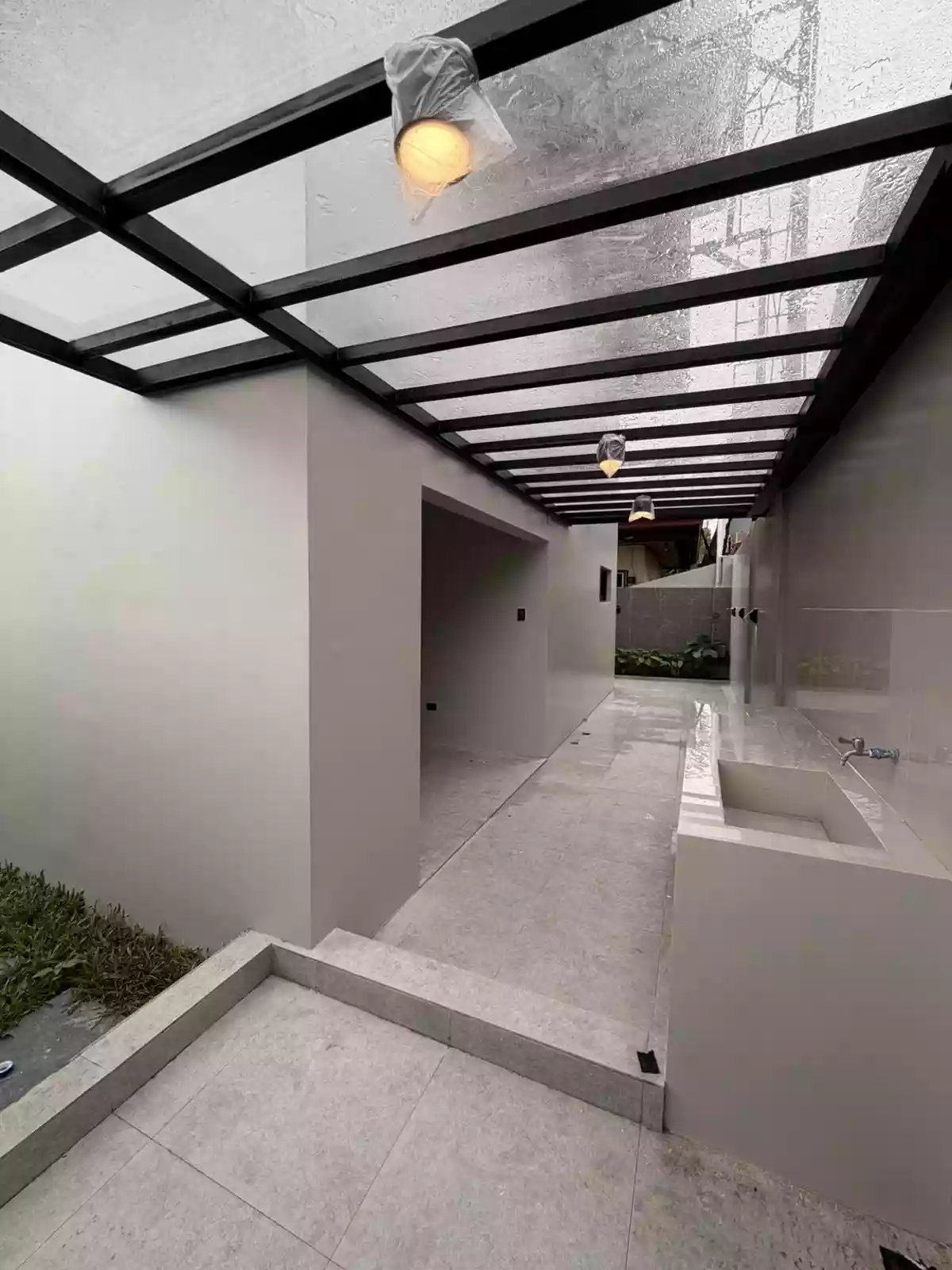 Open photo 16 of 18 — For Sale: 4BR House and Lot in Santa Ana, Taytay — 300 sqm