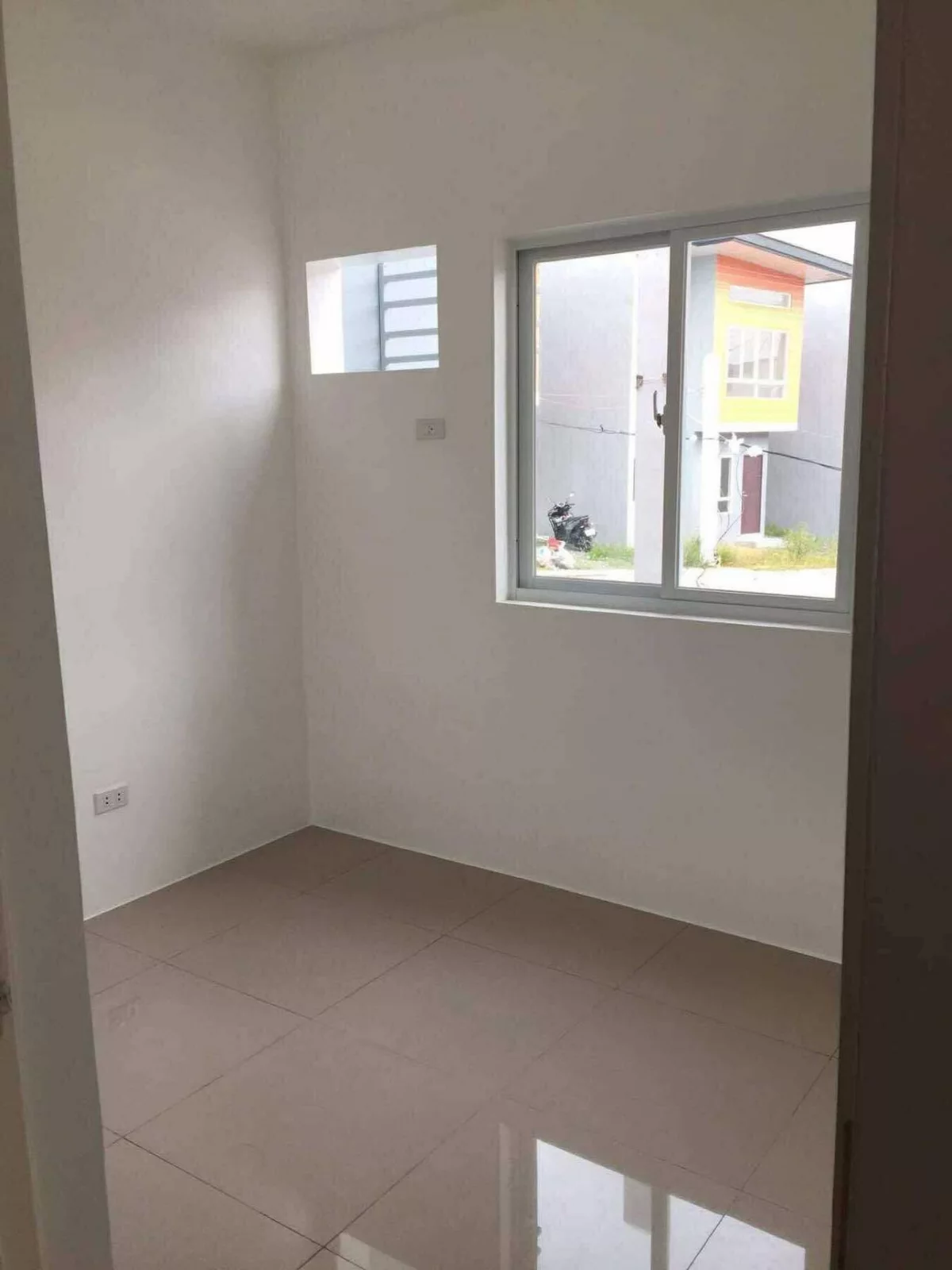 FOR SALE: 4BR Townhouse Near Davao International Airport, Davao City — with Maid’s Quarter — House and Lot in Davao City, Davao del Sur, 8000 — Photo 4