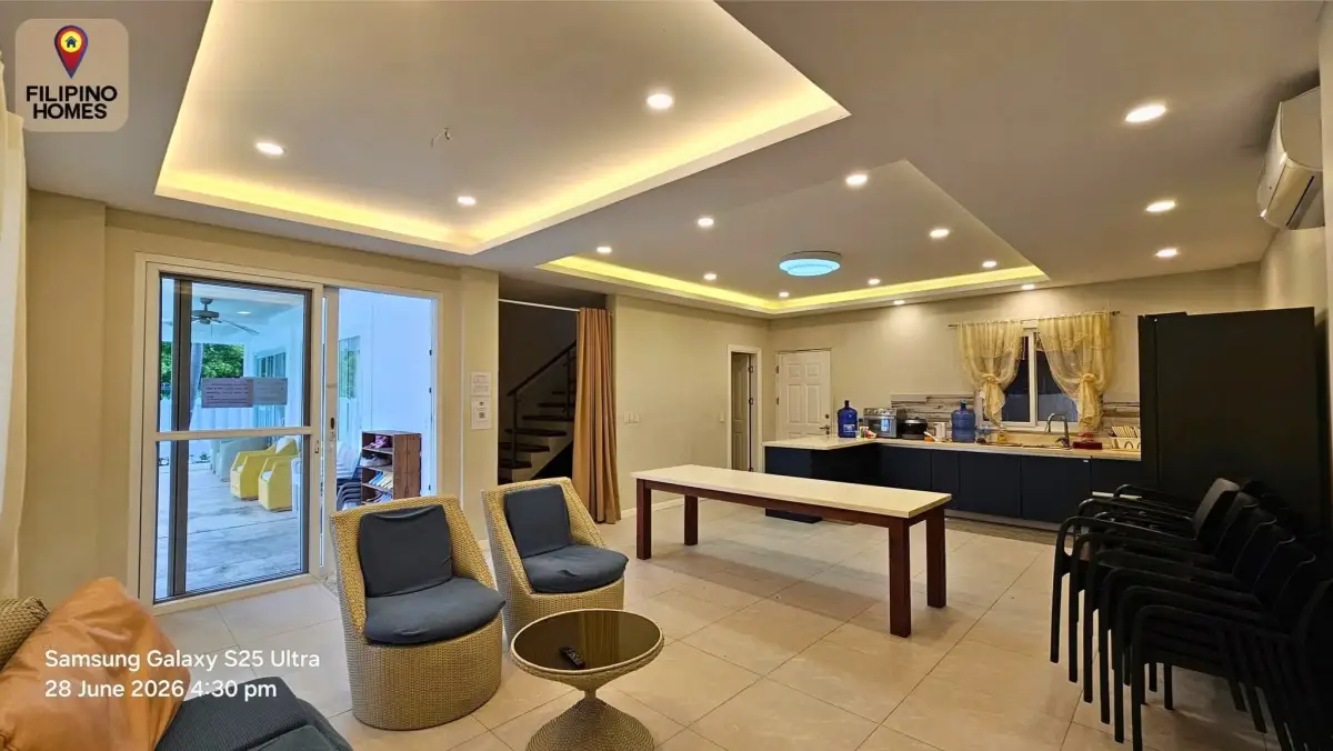 For Sale: 6BR House and Lot with Pool in Mactan, Lapu-Lapu City — Vistamar Subdivision — House and Lot in Mactan, Lapu-lapu City, Cebu — Photo 2