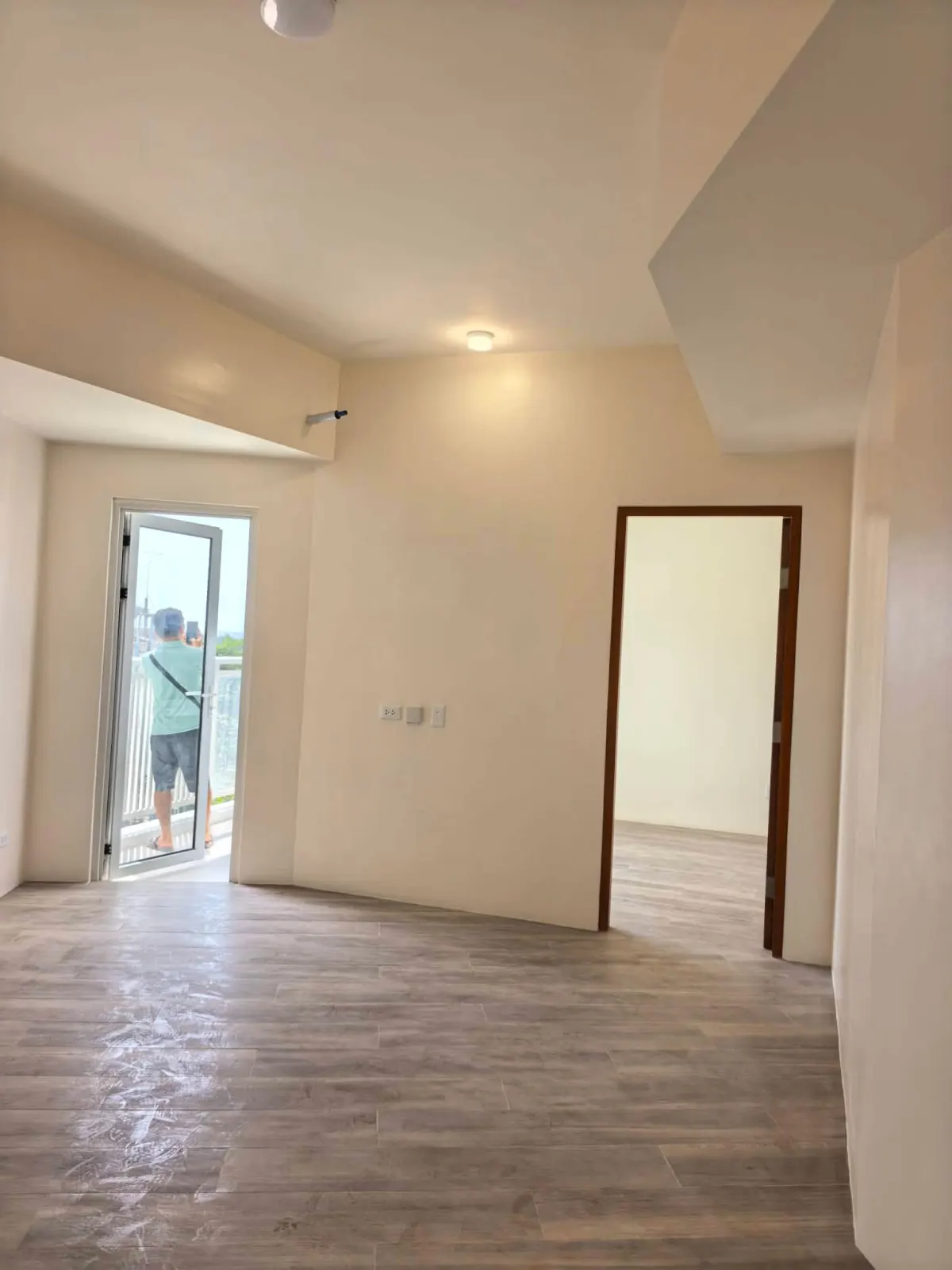 Open photo 14 of 17 — FOR ASSUME- COSTA MIRA 1-BEDROOM TOWER 2