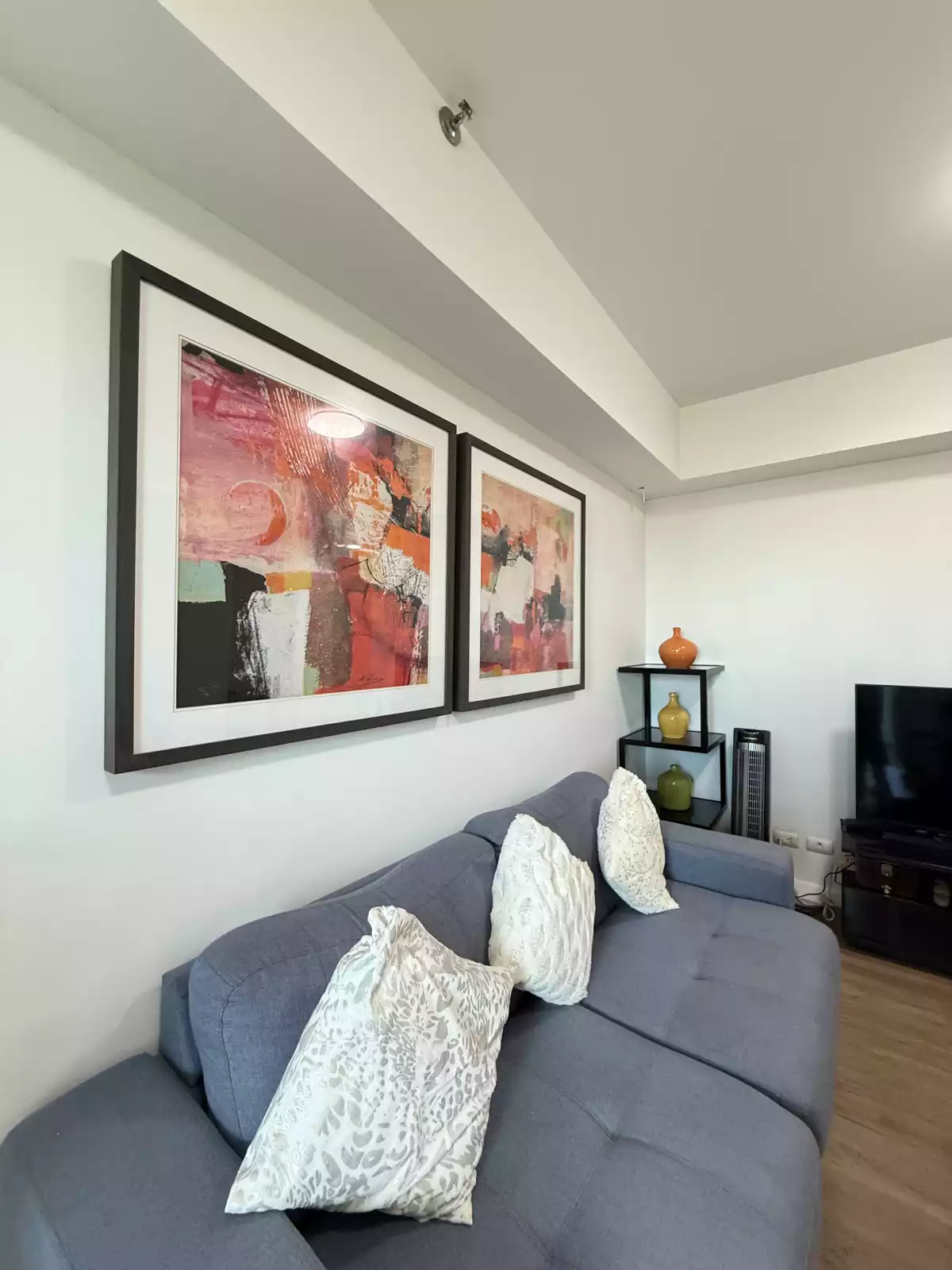 For Sale | 1 bedroom fully furnished condo unit in Abreeza Place Tower 1 Davao City — 1 Bedroom in Barangay 20-B (Pob.), Davao City, Davao del Sur — Photo 3