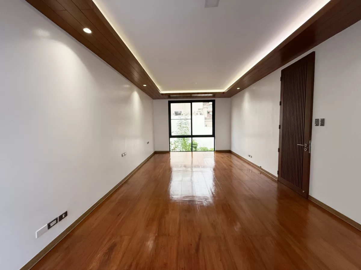 Open photo 19 of 20 — For Sale: 5BR House and Lot in McKinley Hill Village, Taguig City — 642 SQM