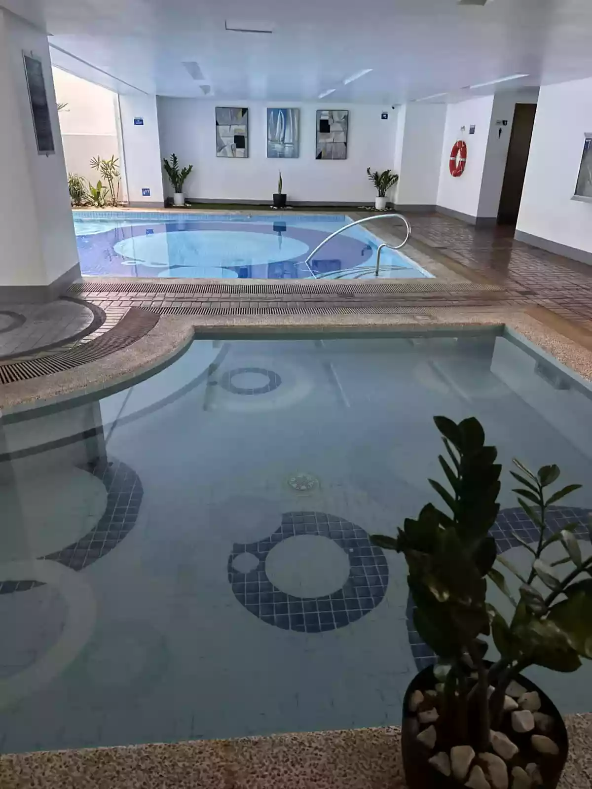Open photo 27 of 28 — For Lease: 1BR Corner Unit with Balcony in Makati CBD Fully Furnished