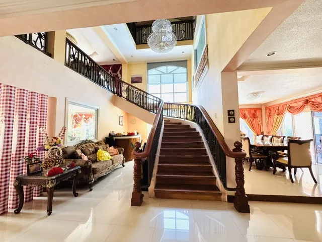 FOR SALE: 6BR MODERN HOUSE WITH SWIMMING POOL AND INDOOR JACUZZI — House and Lot in Uptown, Carmen, Cagayan de Oro City — Photo 7
