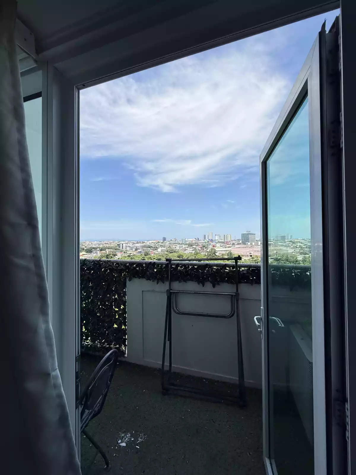 Open photo 14 of 25 — For Sale | 1 bedroom fully furnished condo unit in Abreeza Place Tower 1 Davao City