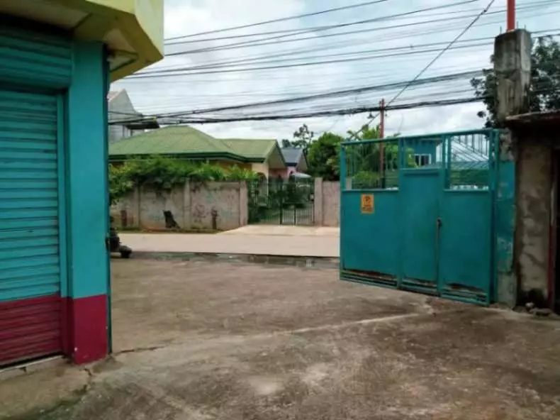 For Sale: Lot with Unfinished Commercial Building in Looc, Lapu-Lapu City