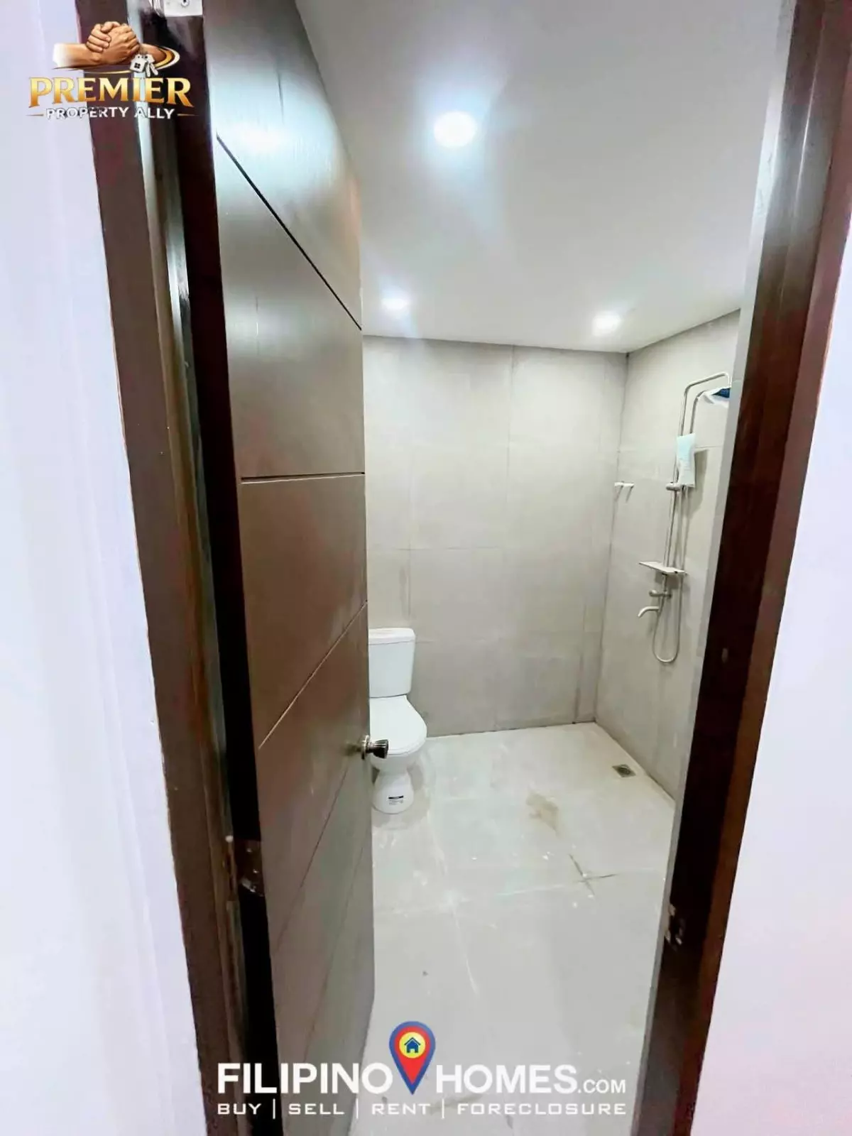 Open photo 12 of 20 — For Sale: 3BR Townhouse in Barangay 494, Manila City — 108 sqm
