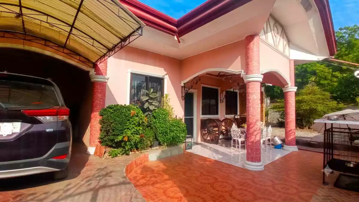 For Sale: 4BR House and Lot in City Heights, Gen. Santos City — 407 sqm — House and Lot in City Heights, General Santos City, South Cotabato — Photo 5