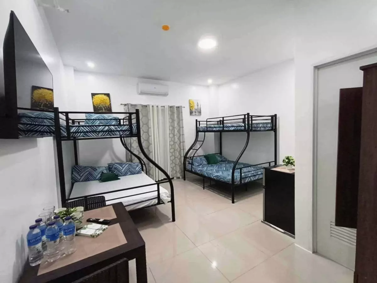 INCOME GENERATING APARTMENT FOR SALE - BACOLOD CITY — Building in Mansilingan, Bacolod City, Negros Occidental — Photo 3