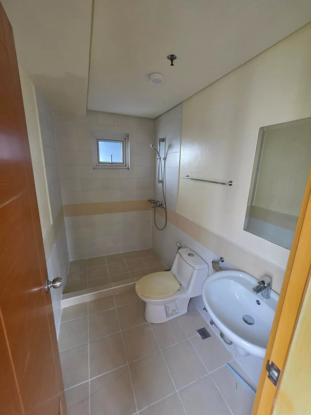 Open photo 12 of 13 — For Sale: The Trion Towers 2BR Condo in Fort Bonifacio — Investment