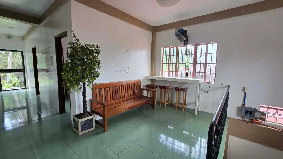 Open photo 9 of 10 — For Sale: 6BR House and Lot in Milagrosa (Pob.), Puerto Princesa City — 1 Garage