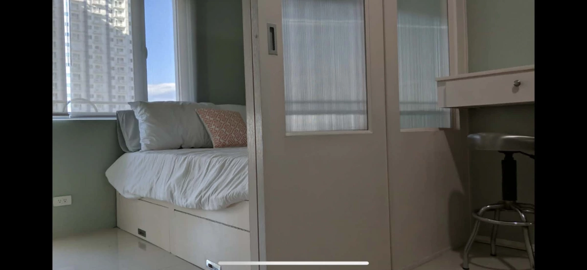 FOR SALE STUDIO UNIT at GRASS RESIDENCE FERN TOWER 4 — 1 Bedroom in Santo Cristo, Quezon City, Metro Manila — Photo 3