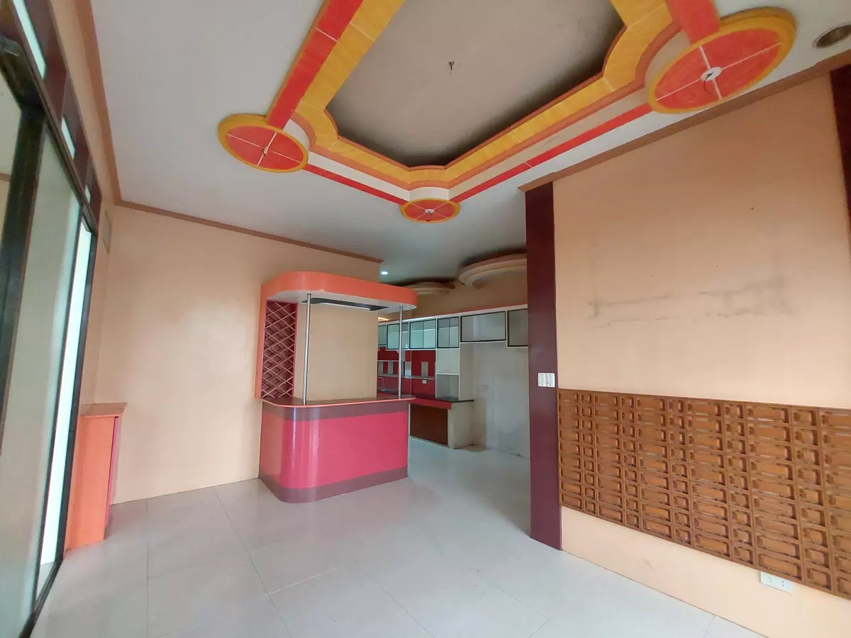 Open photo 19 of 30 — For Sale: 5BR House and Lot in Apopong, General Santos City — 225 sqm