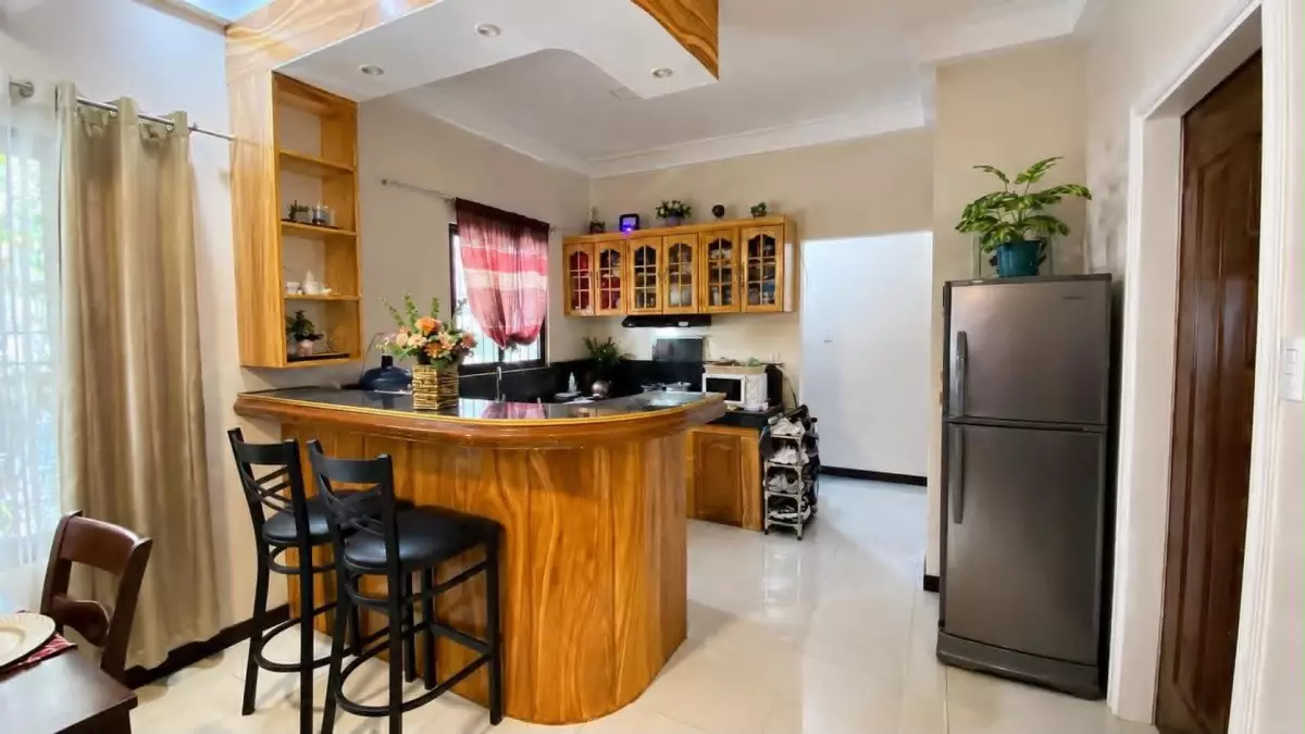 For Sale: 337 sqm House and Lot in Motong, Dumaguete City — House and Lot in Dumaguete City, Negros Oriental, 6200 — Photo 6