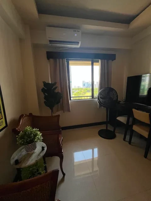For Sale: 1BR Condo in Fort Bonifacio, Taguig City — 36.5 sqm — 1 Bedroom in Taguig City, Metro Manila, 1634 — Photo 2