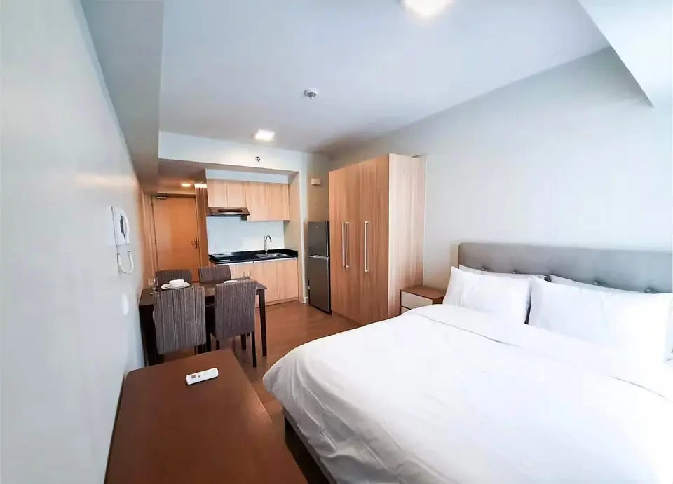 Open photo 9 of 9 — Studio for Rent in Solinea Cebu Business Near Ayala