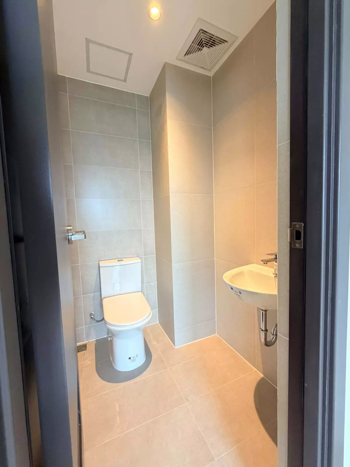 For Assume : Studio Unit in The Highline by Avenir — Studio in Mandaue City, Cebu, 6014 — Photo 6