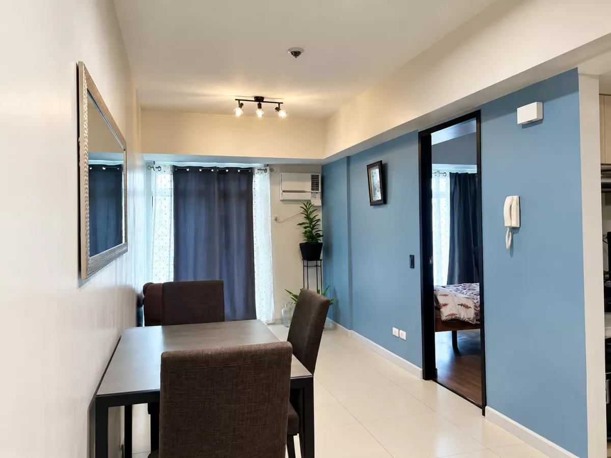 Open photo 13 of 14 — For Sale: 1BR Condo Near Ayala Center Cebu, Cebu City — Furnished