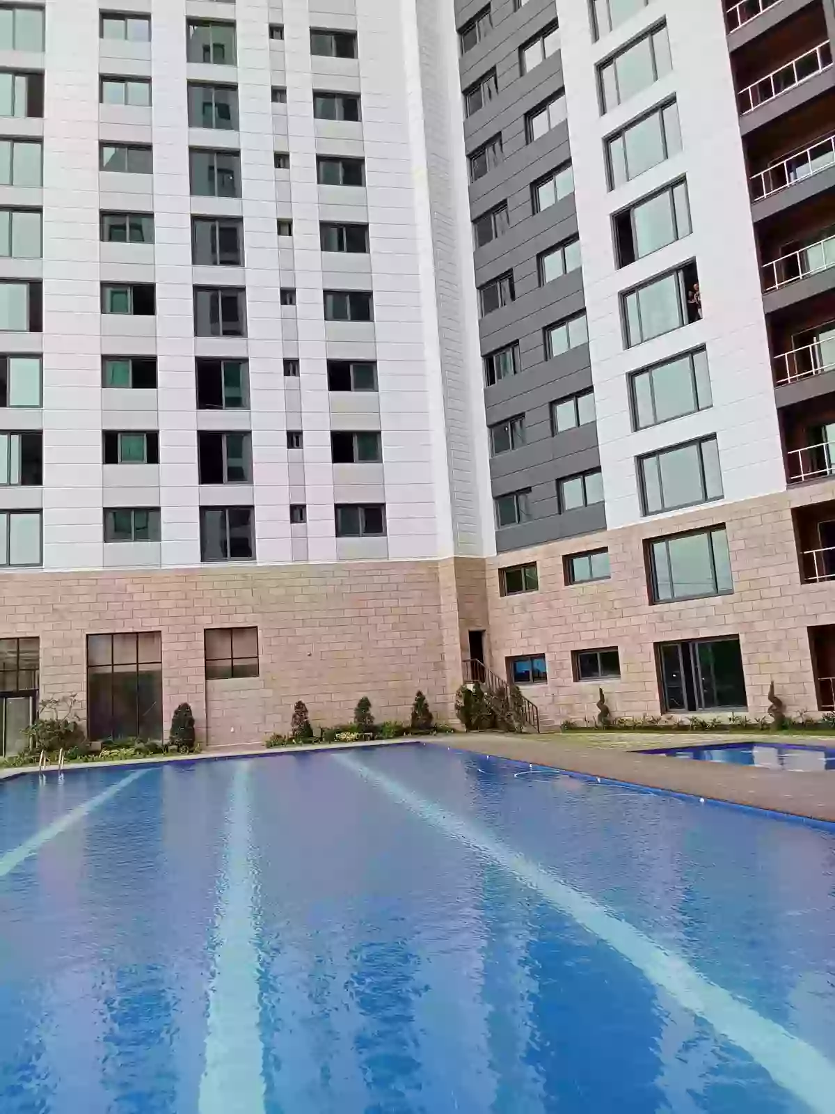 For Sale: The Aperito 4BR Condo with Veranda/Balcony in Clark Freeportzone Pampanga— 269.23 sqm