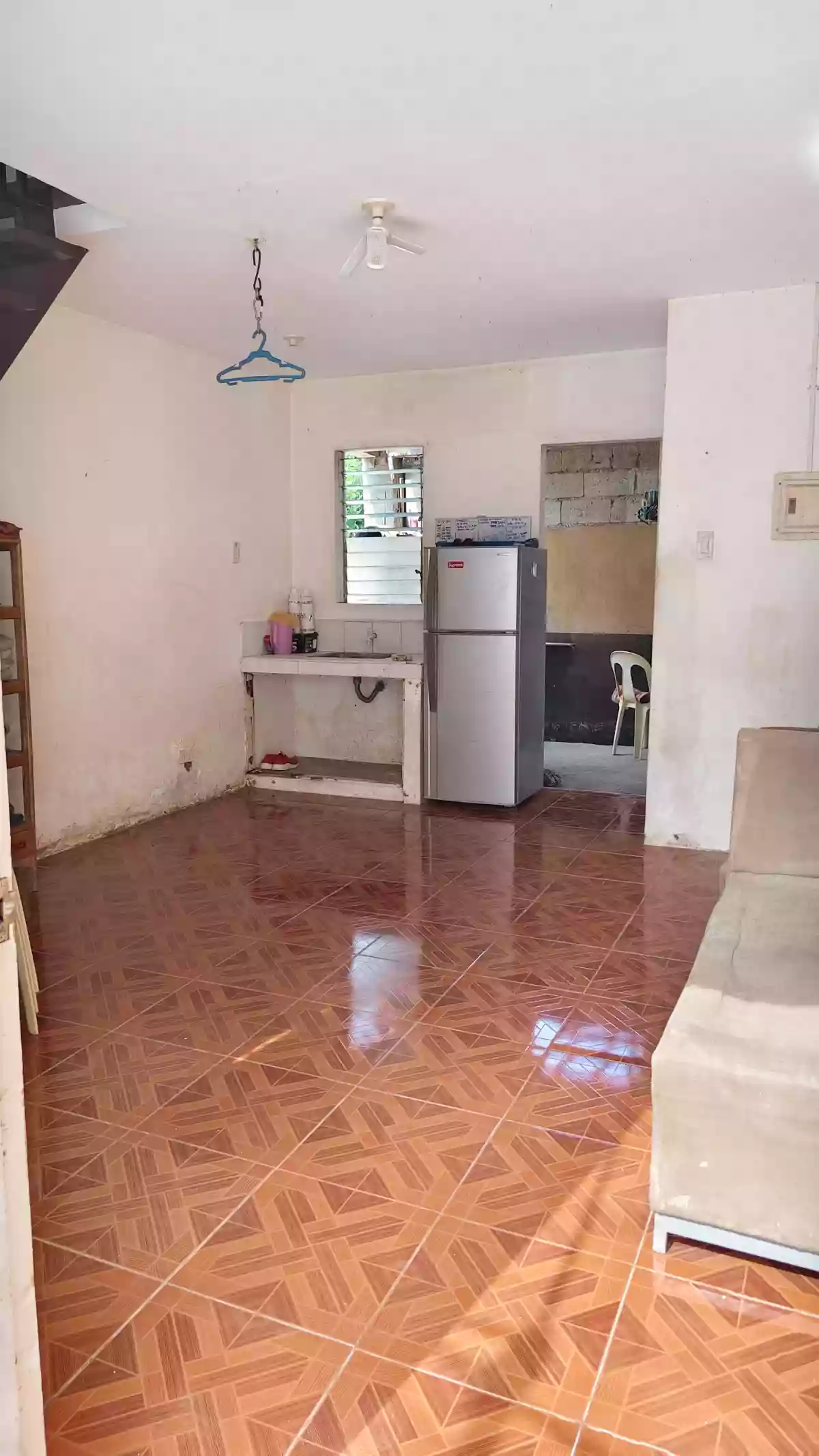 Rush Sale — Townhouse in Cebu City, Cebu, 6000 — Photo 3