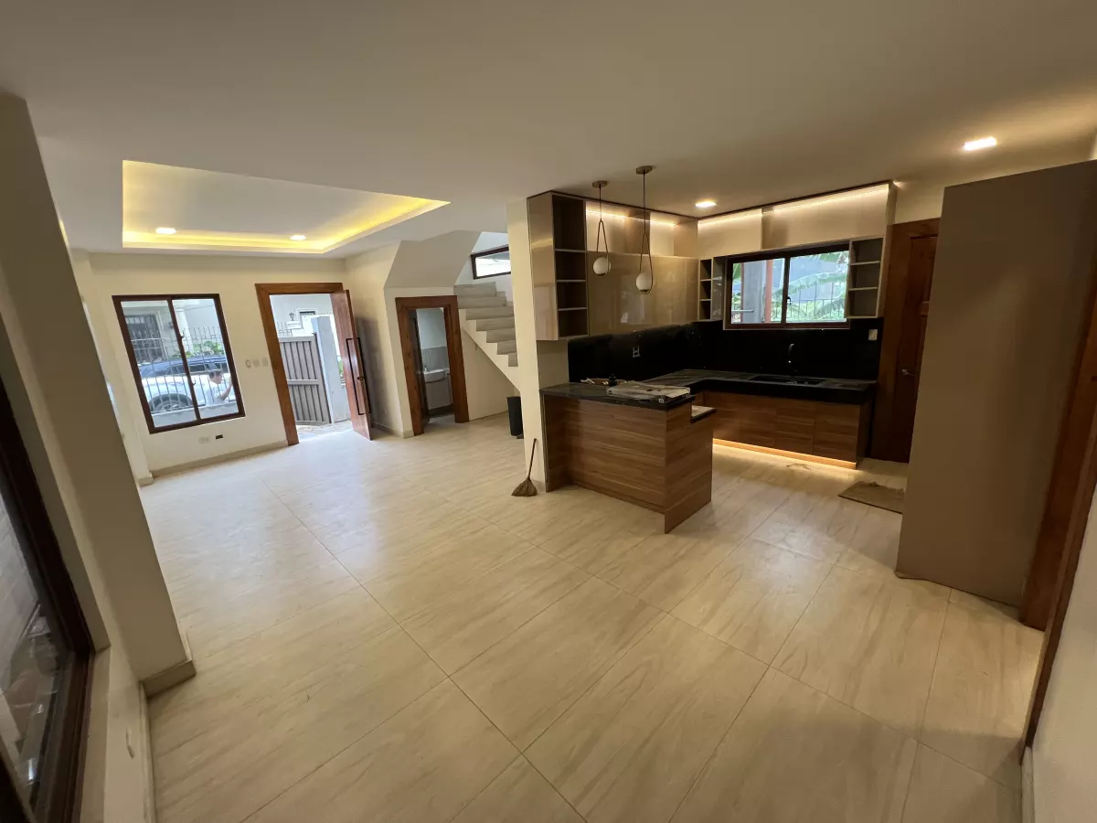For Sale: 4BR House and Lot in Mohon, Talisay City — 225 sqm — House and Lot in Talisay City, Cebu, 6045 — Photo 2