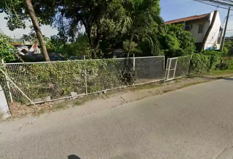 For Sale: 1,700 sqm Commercial Lot in Basak, Lapulapu — Commercial Lot in Basak, Lapu-lapu City, Cebu — Photo 2