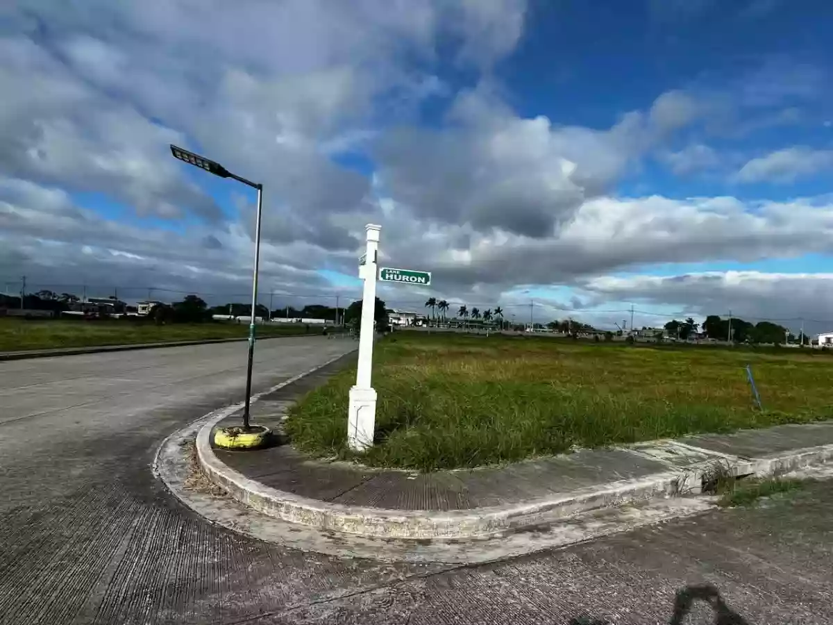 For Sale: Residential Lot St Charbel Lake, Dasmarinas — Gated — Residential Lot in Dasmarinas, Cavite, 4114 — Photo 3