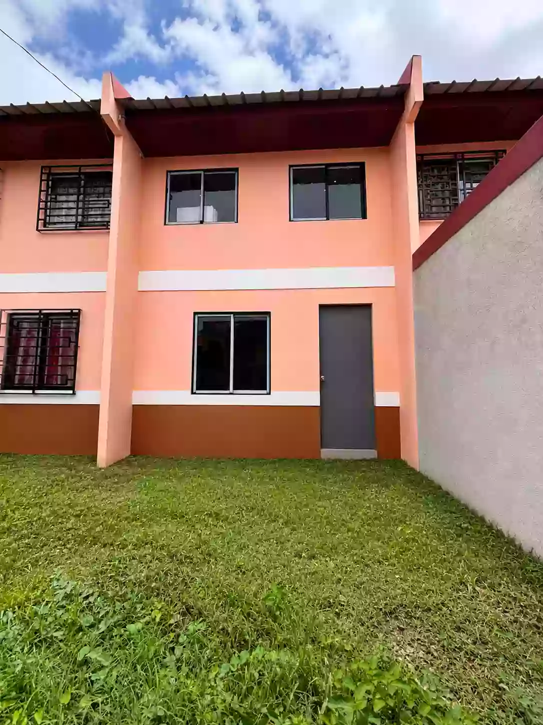 For Sale/Assume: 2BR Townhouse in Cararayan, Naga City — 48 sqm. — Townhouse in Camarines Sur, 4400, Philippines — Photo 2