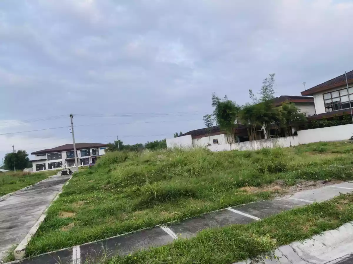 PRIME RESIDENTIAL LOT IN GENERAL SANTOS CITY! Robinsons Bloomfield Gensan, 200 SQM LOT, ONLY ₱3.6 MILLION! — Residential Lot in Labangal, General Santos City, South Cotabato — Photo 3