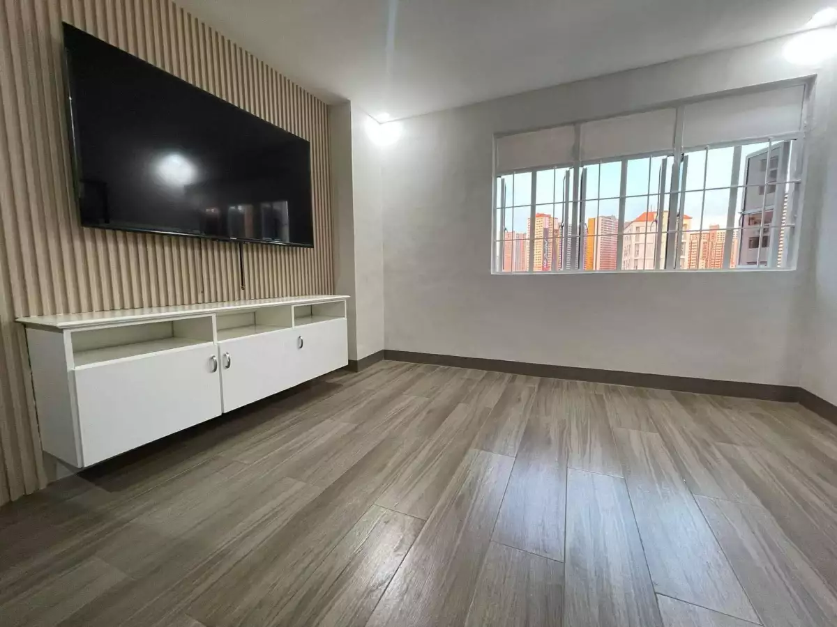 For Sale | 2-Bedroom Condo at California Garden Square, Highway Hills, Mandaluyong City — 2 Bedrooms in Highway Hills, Mandaluyong City, Metro Manila — Photo 2